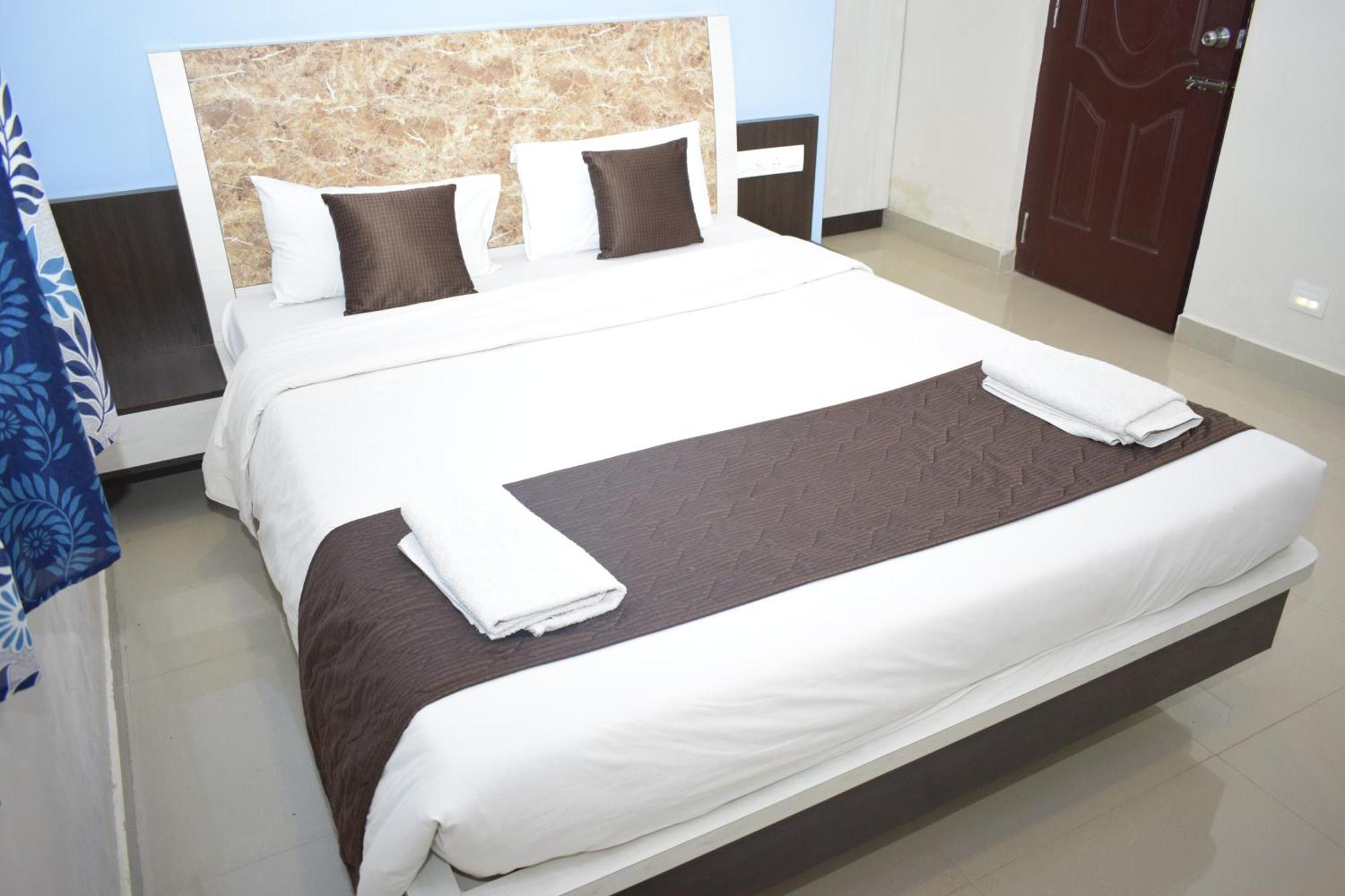Bouvana Residency Puducherry Buitenkant foto
