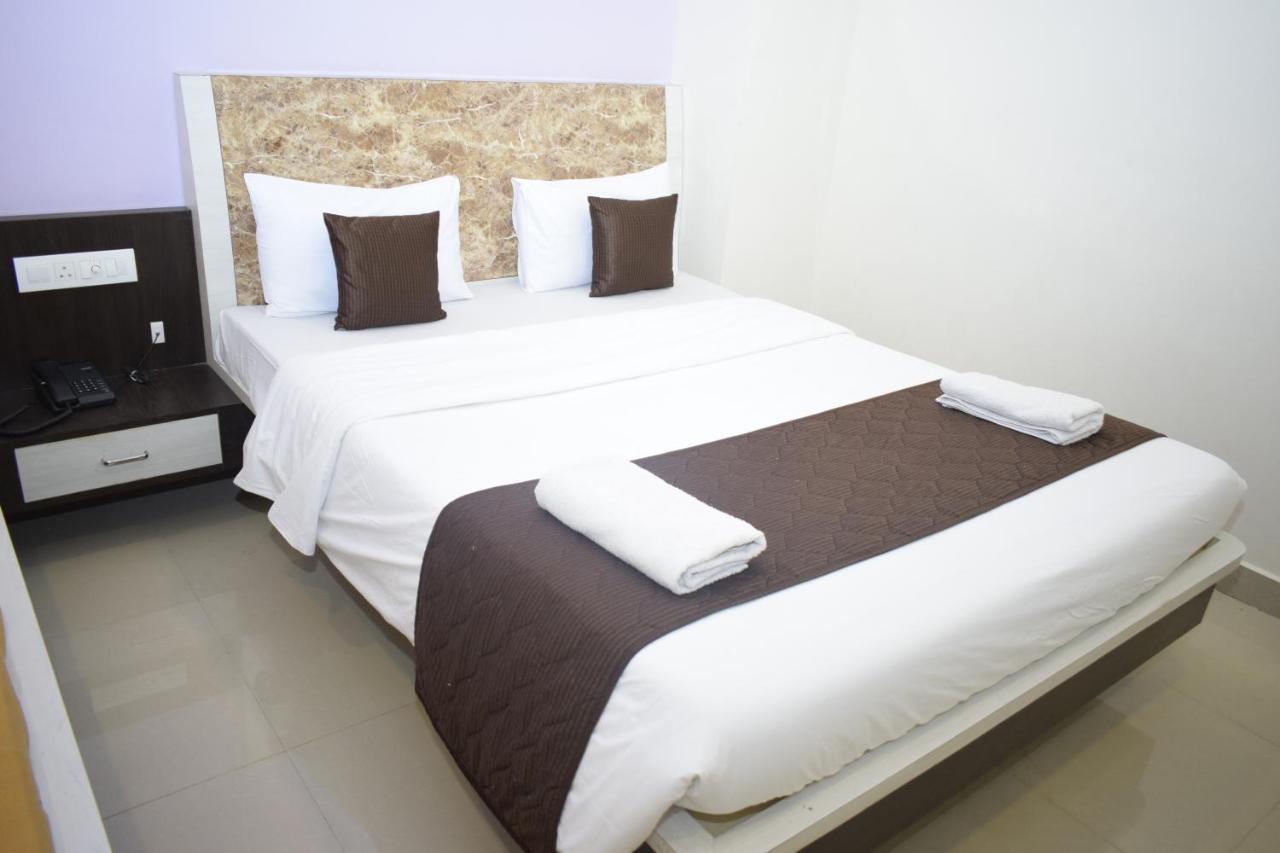 Bouvana Residency Puducherry Buitenkant foto