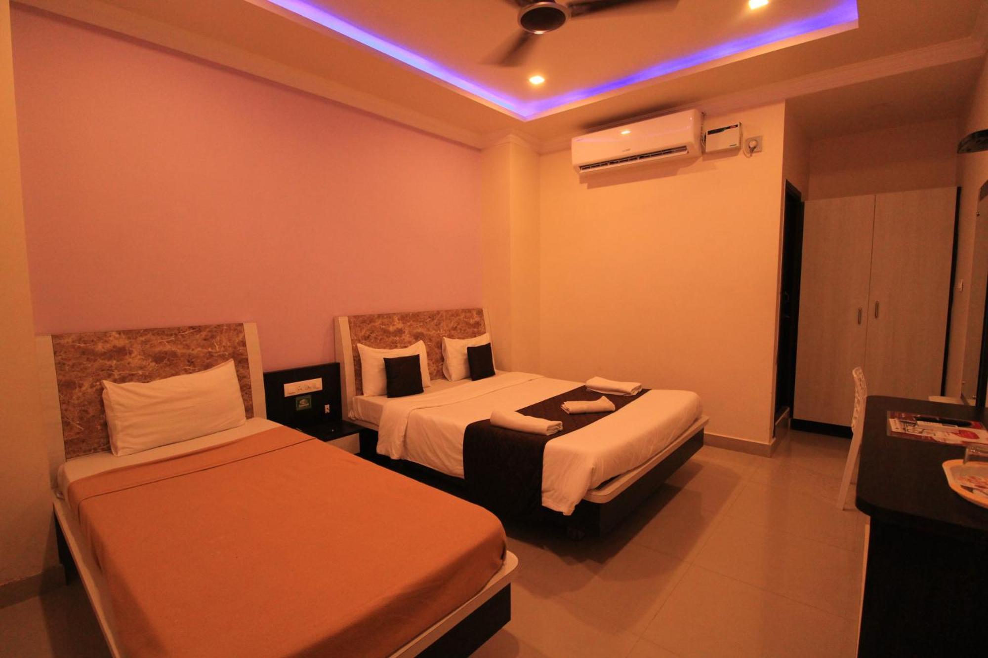 Bouvana Residency Puducherry Buitenkant foto