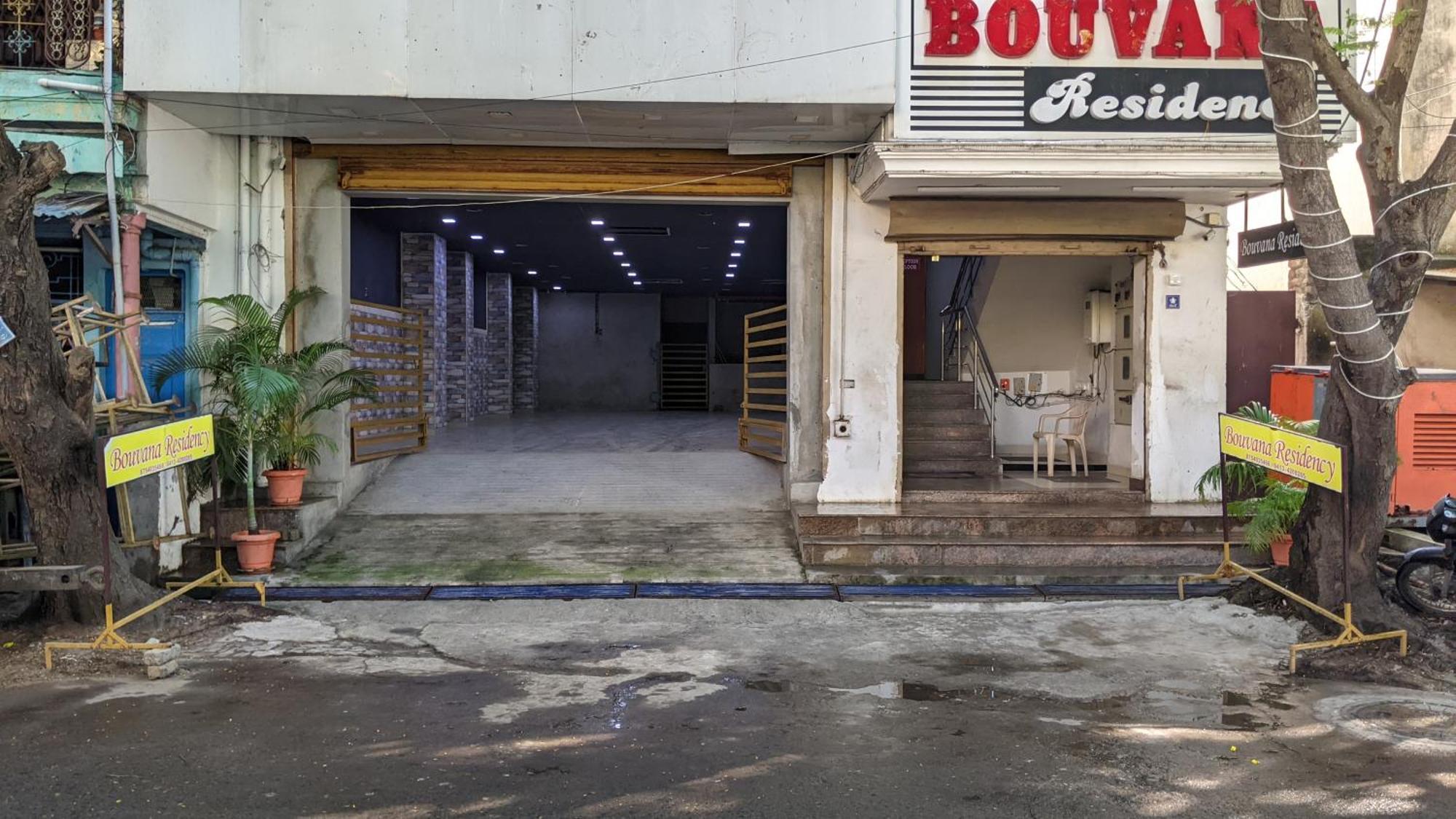 Bouvana Residency Puducherry Buitenkant foto